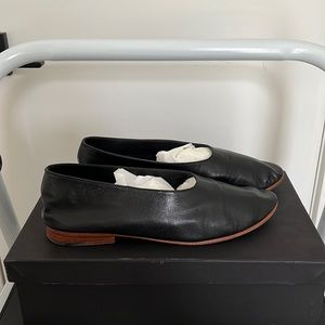 MARTINIANO GLOVE LEATHER FLATS BLACK 36